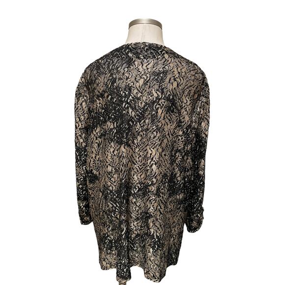Come N See Size 2X Black and Gold Lace Light Weight Jacket - Picture 3 of 4